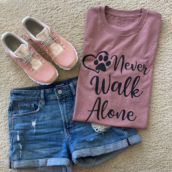 ‘Never Walk Alone’ Short Sleeve Graphic Tee - Picture 2 of 5